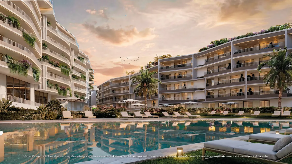 Binnen- en buitenzwembaden van Magna Torremolinos