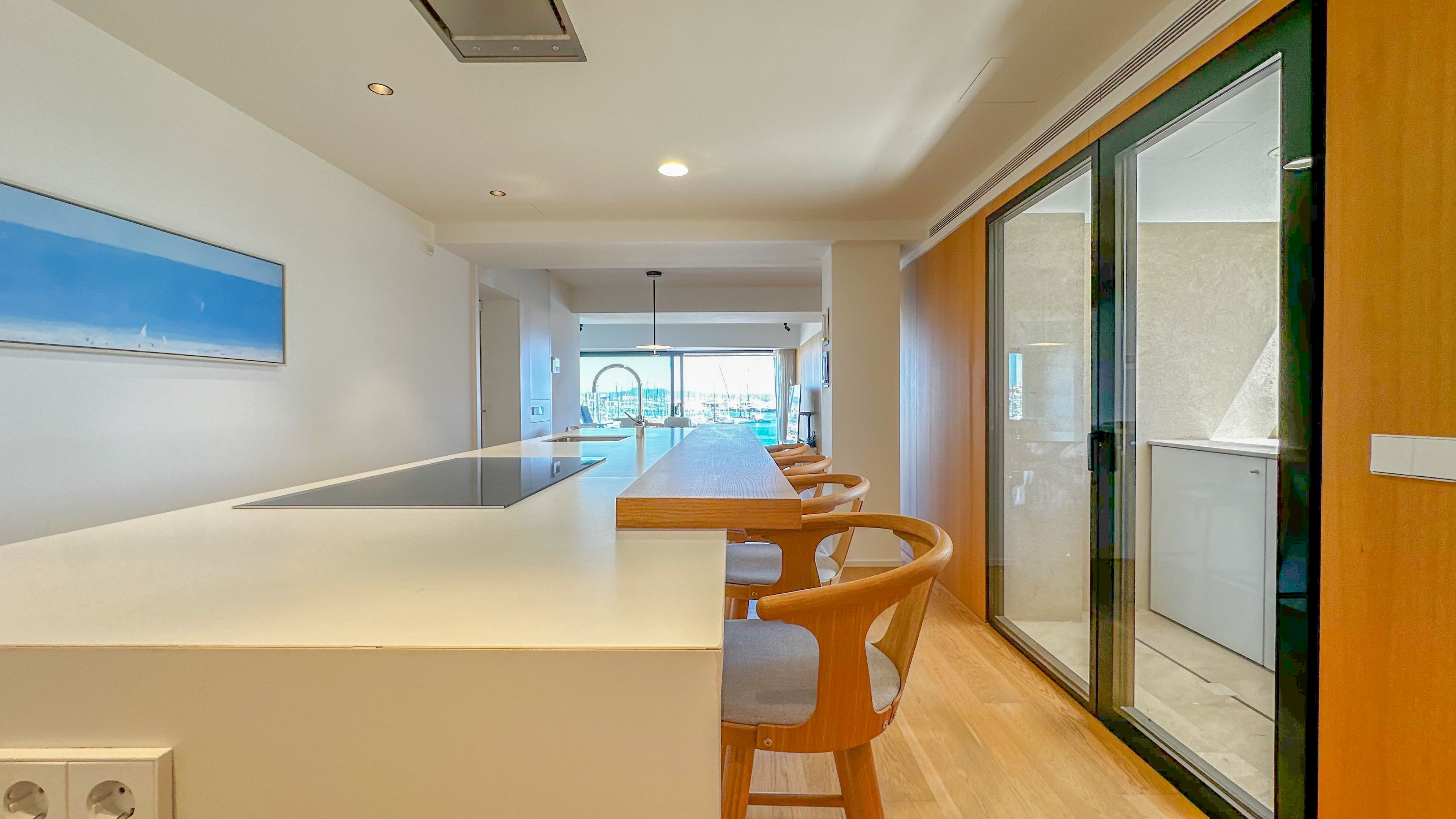 Open kitchen with breakfast bar