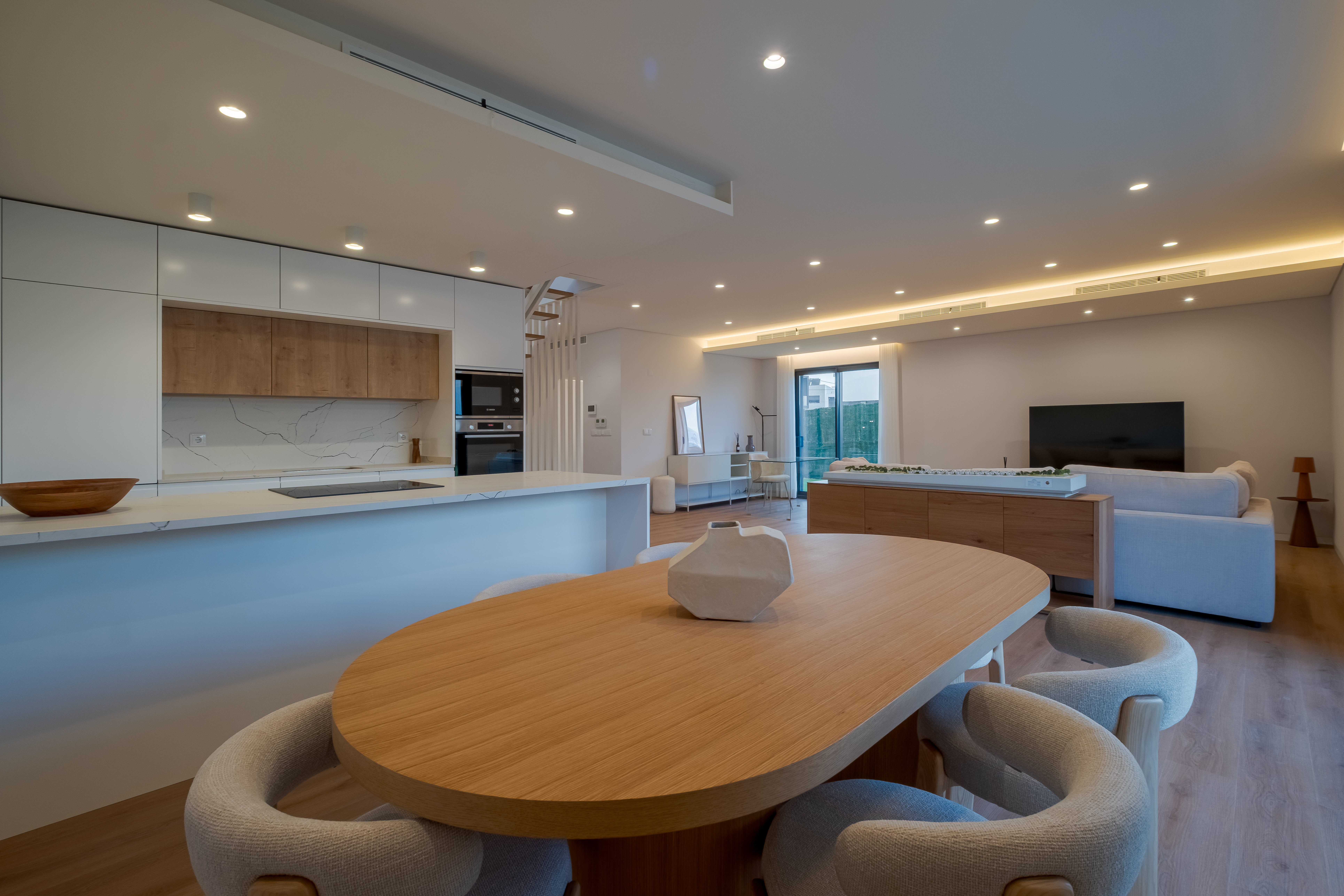Open-plan kitchen, dining and living space