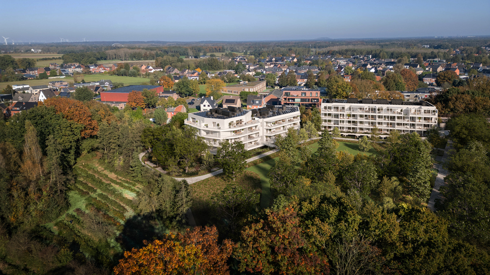 Luchtfoto nieuwbouwproject Kuringen Park in groene omgeving nabij Hasselt