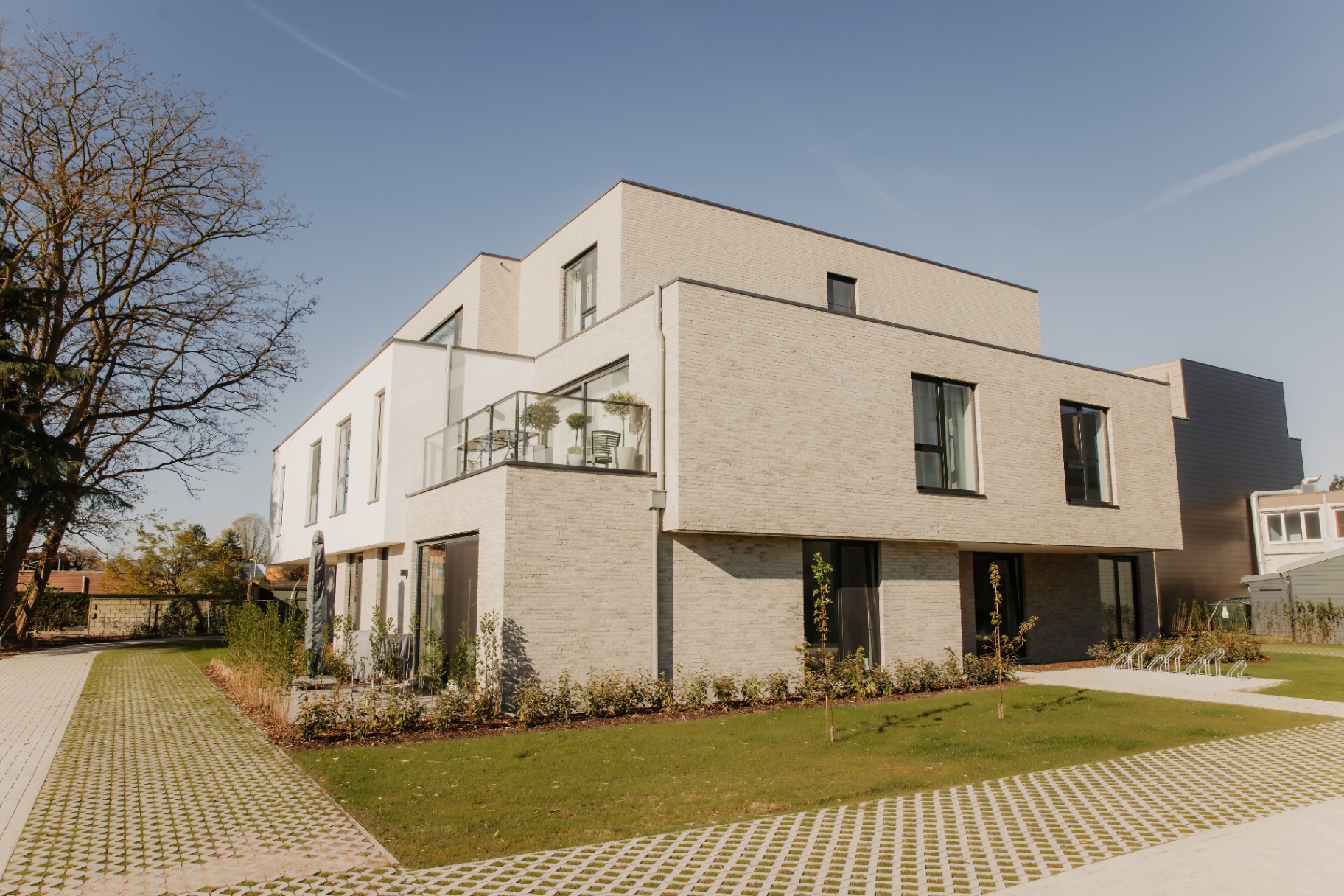Residentie Veertien — gevel