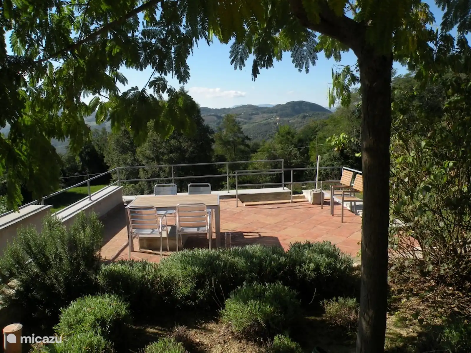 Terras met panoramisch uitzicht
