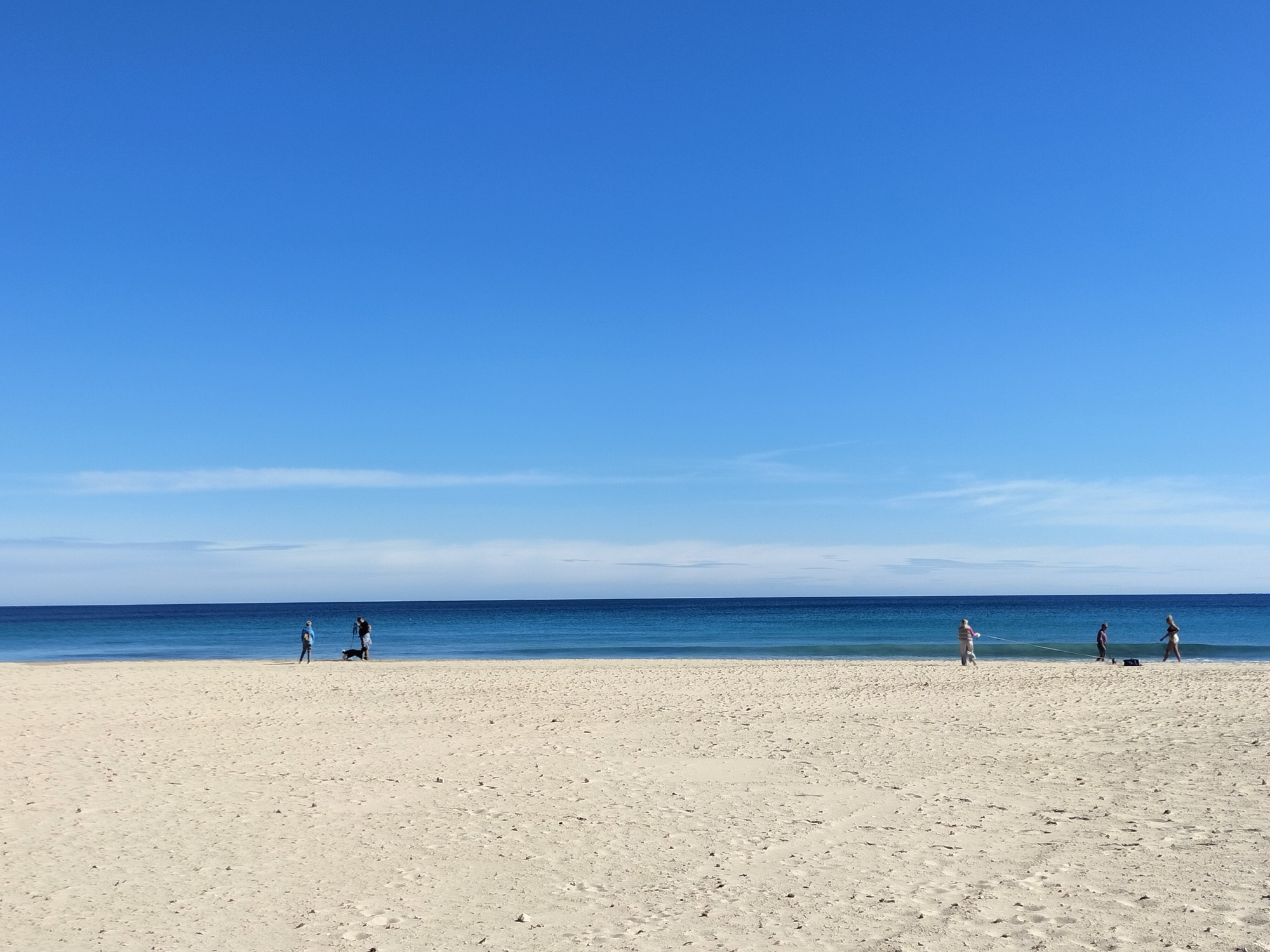 Breed zandstrand aan de Costa Blanca